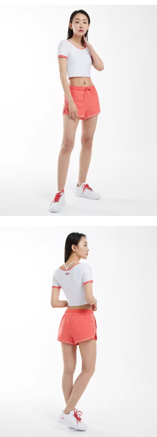 2021_barrel_Joy_crop_rashguard2