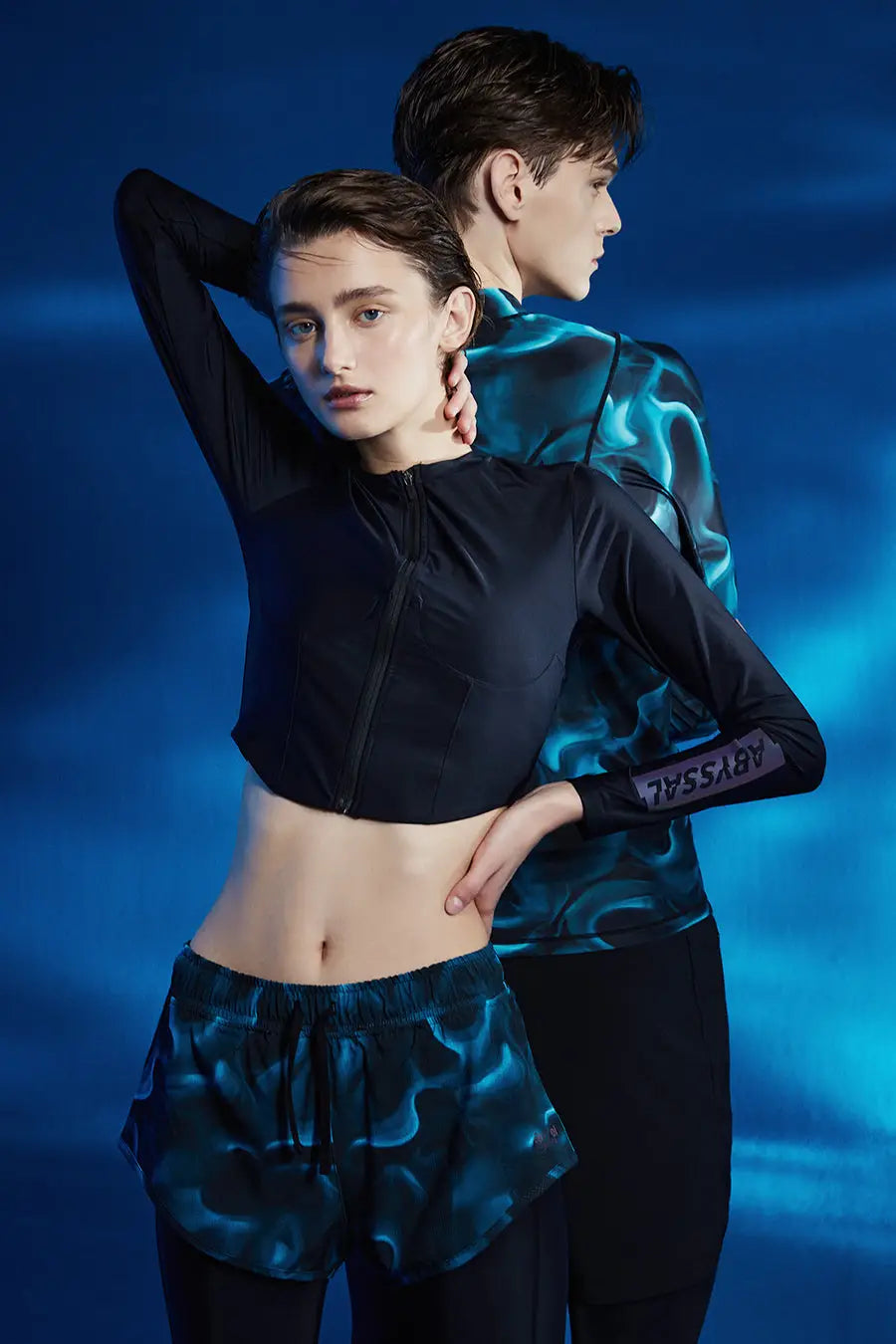 Barrel Womens Abyssal Crop ZipUp Rashguard-BLACK_image1