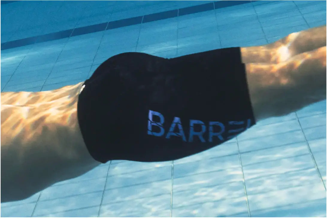 Barrel Men Basic Big Logo Mid Jammer-NAVY9