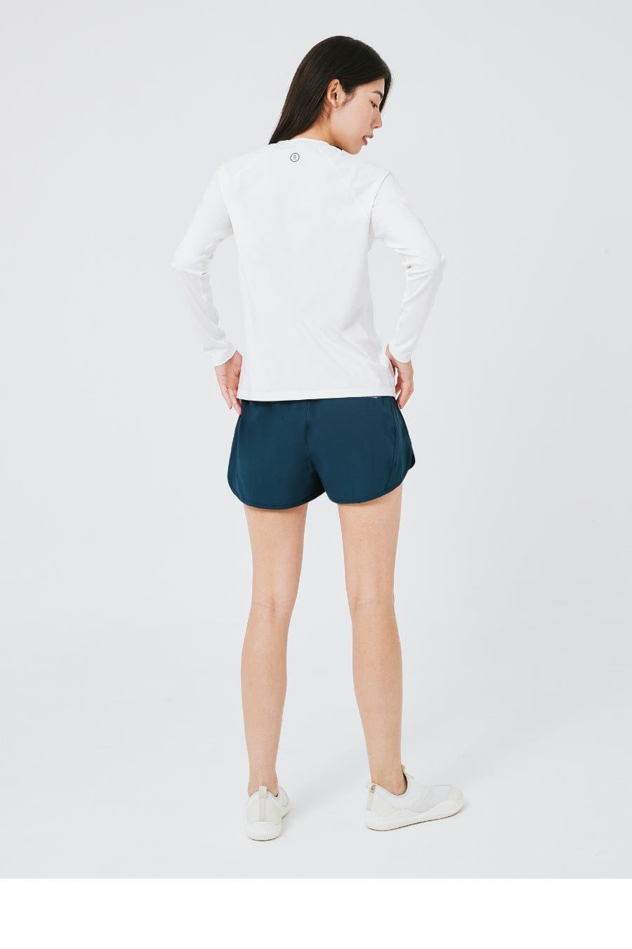 Barrel Women Resort 3" Legging Shorts-BLUE_image2