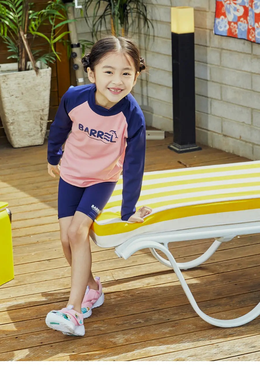 Barrel Kids Essential Rashguard-PINK_5