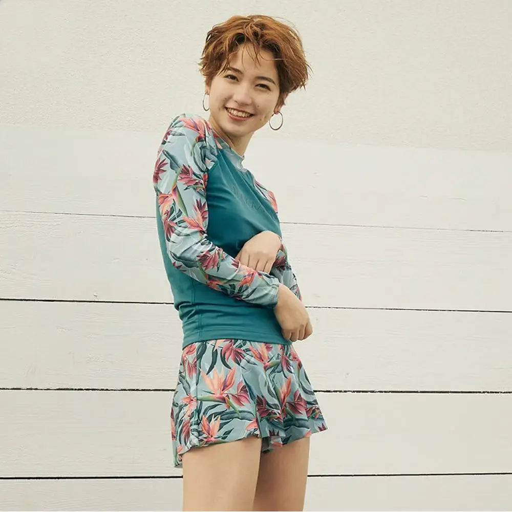 Maka-Hou Women Summer Shorts-NETTAI LEAF_image1