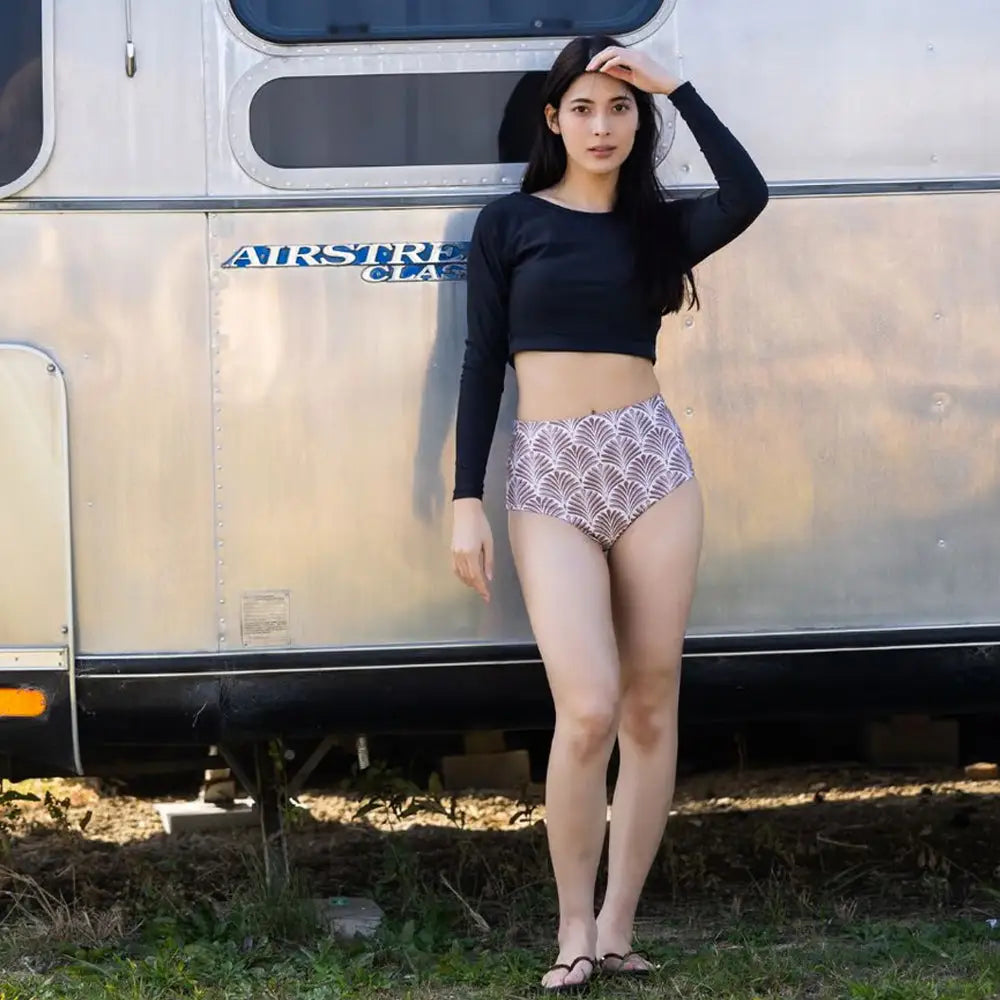 Maka-Hou Womens Back ribbon Rashguard-BLACK_5