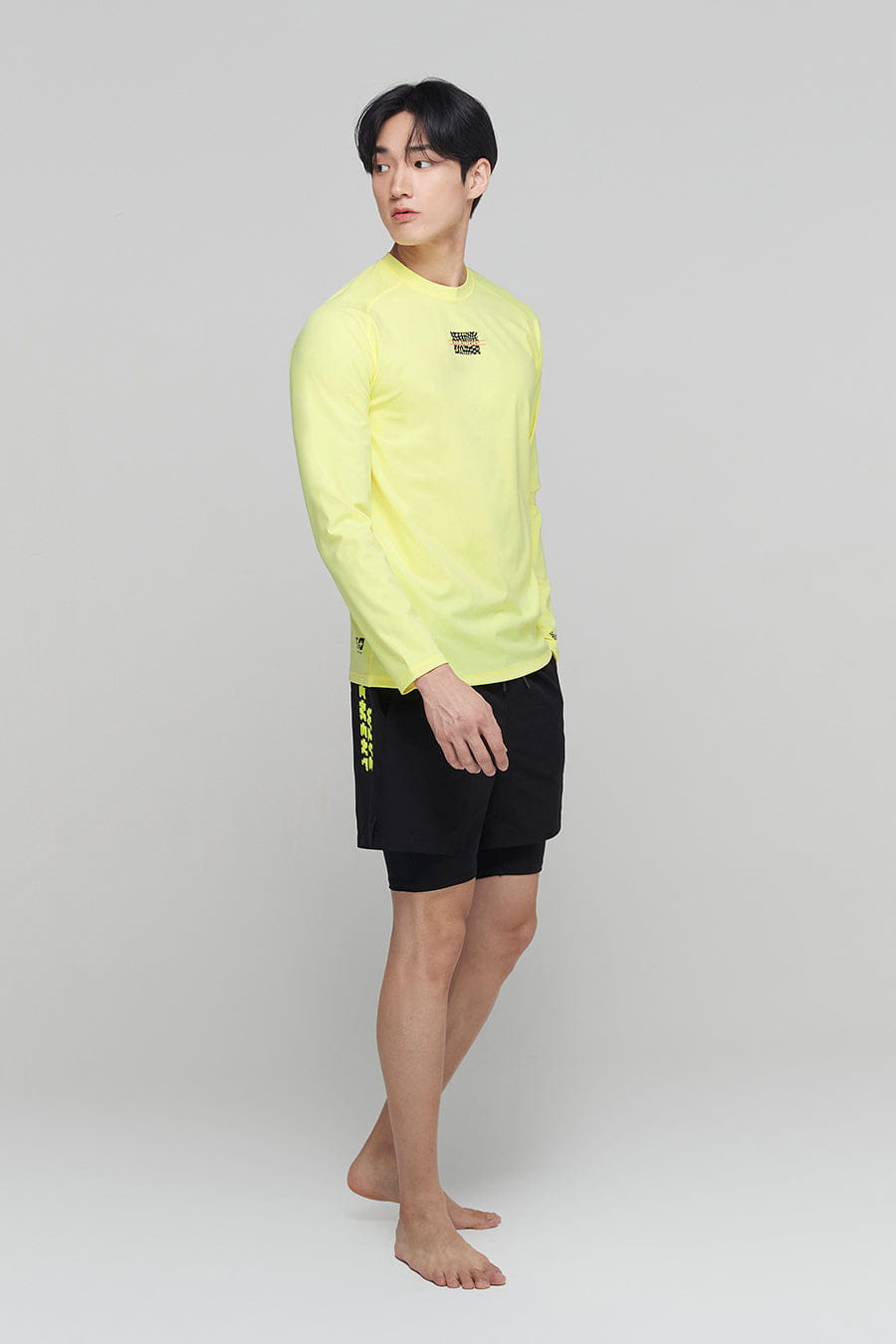 barrel_MensMoveRelaxFitRashGuard_yellow_image3