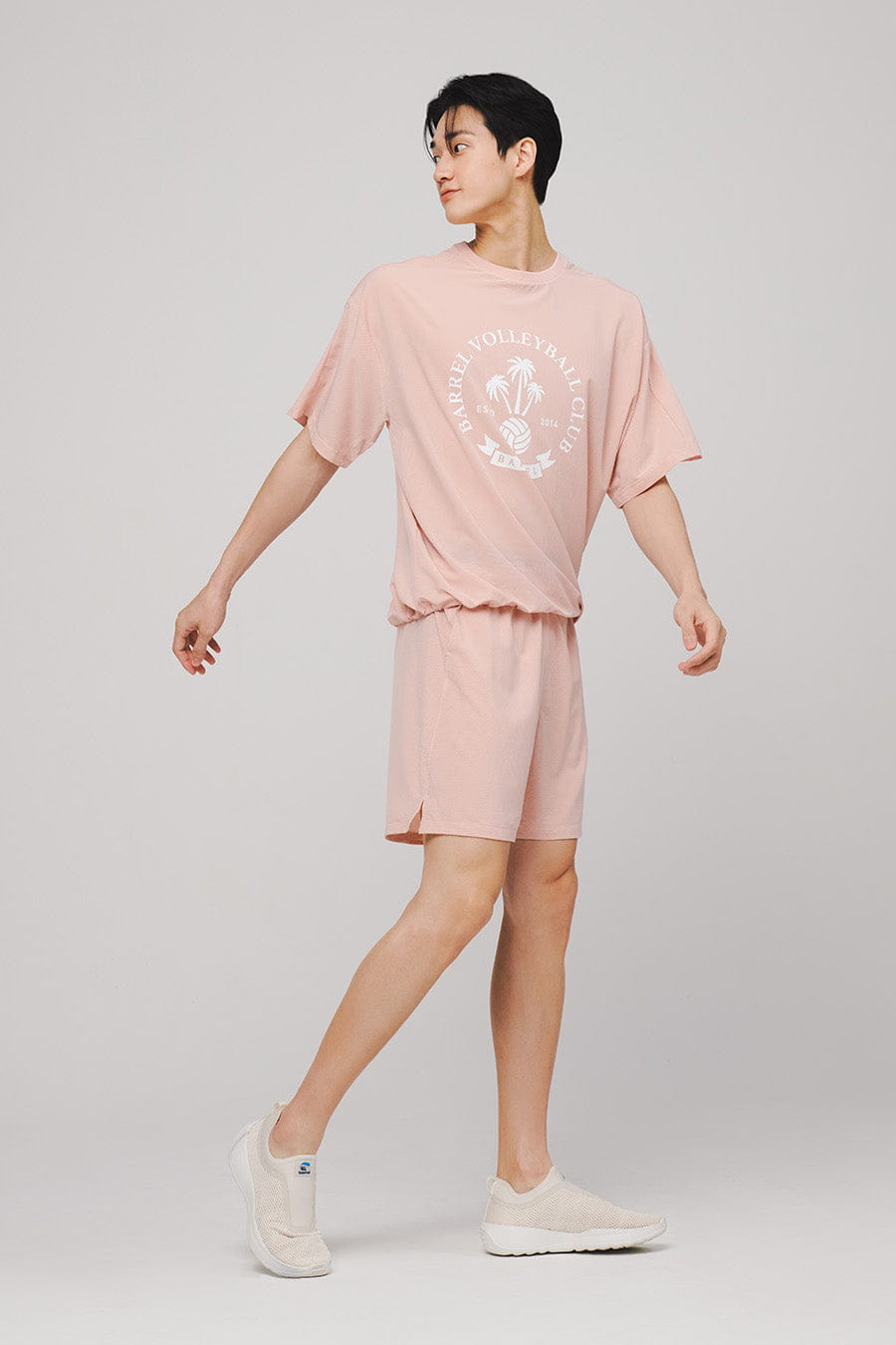 barrel_UnisexVolleySetupShorts_pink_image6